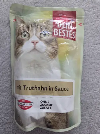 Dein Bestes mit Truthahn in Sauce, krůtí v omáčce, kapsička, 100 g