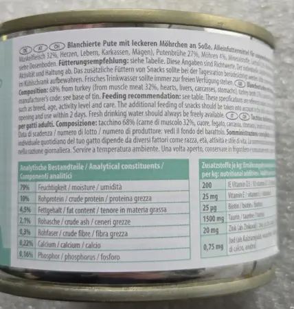 MjAMjAM Blanchierte Pute mit leckeren Möhrchen an Soße, blanšírovaná krůta s mrkví v omáčce, konzerva, 185 g
