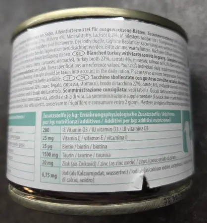 MjAMjAM Blanchierte Pute mit leckeren Möhrchen an Soße, blanšírovaná krůta s mrkví v omáčce, konzerva, 185 g