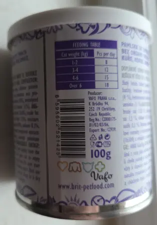 Brit Care Cat Snack Superfruits Kitten Chicken, Coconut, Blueberry, kuřecí s kokosem a borůvkou pro koťata, pamlsek, 100 g